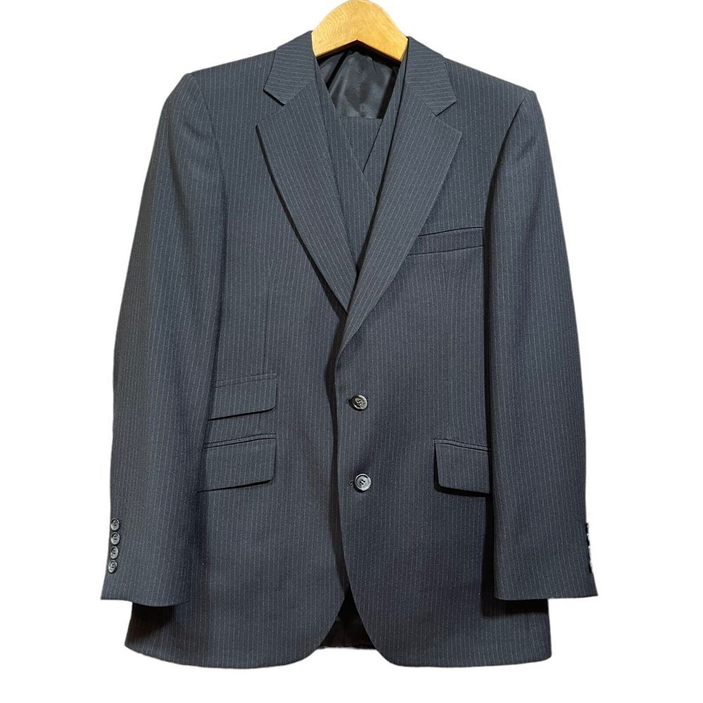 Custom Mark Hall‎ 3 Piece Suit Mens M 40 Charcoal Pinstripe 2 Button Business
